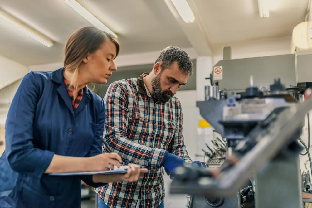 Techniciens en operation de procedes industriels